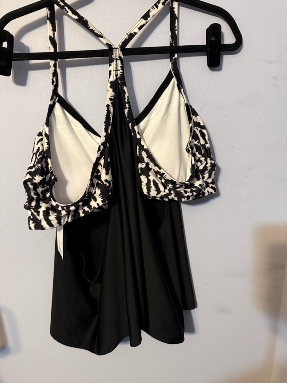 Xersion Black and White Tankini Swim Top - Picture 5 of 5
